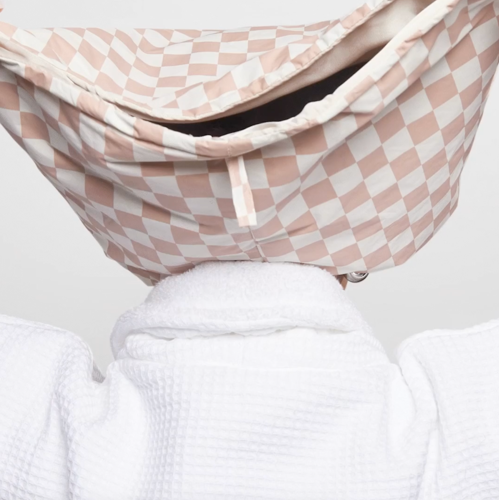 Dra upp och samla håret