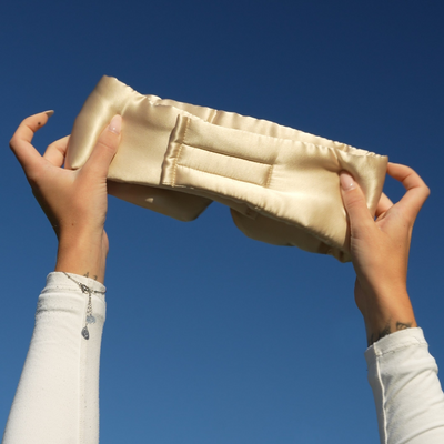 Fluffig Sidenmask │ Sov mjukt, mörkt & svalt i 100% Mullbärssilke